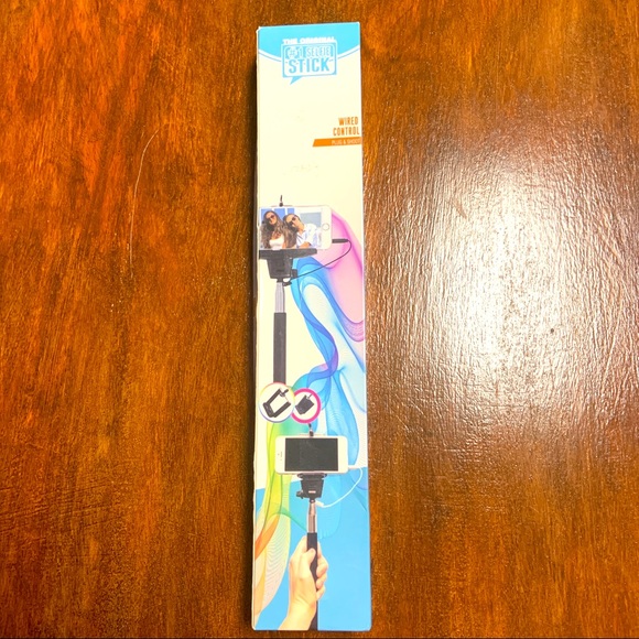 The Original #1 Selfie Stick Wire Control - Picture 3 of 6